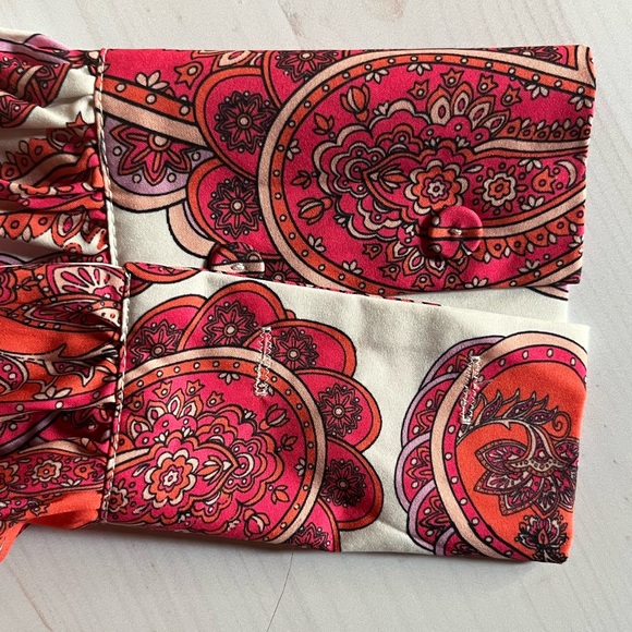 Set of blouse and shorts. - Picture 11 of 16